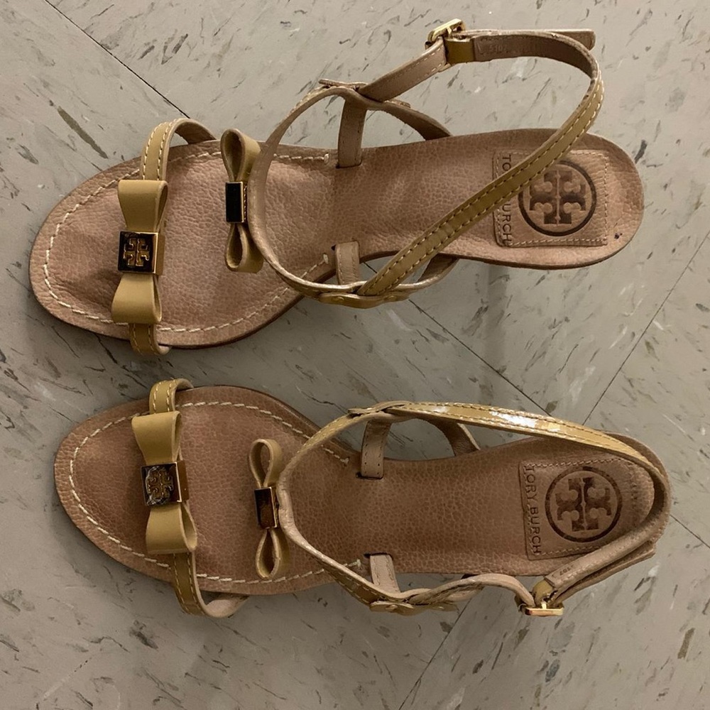 Tory Burch gold bow heels